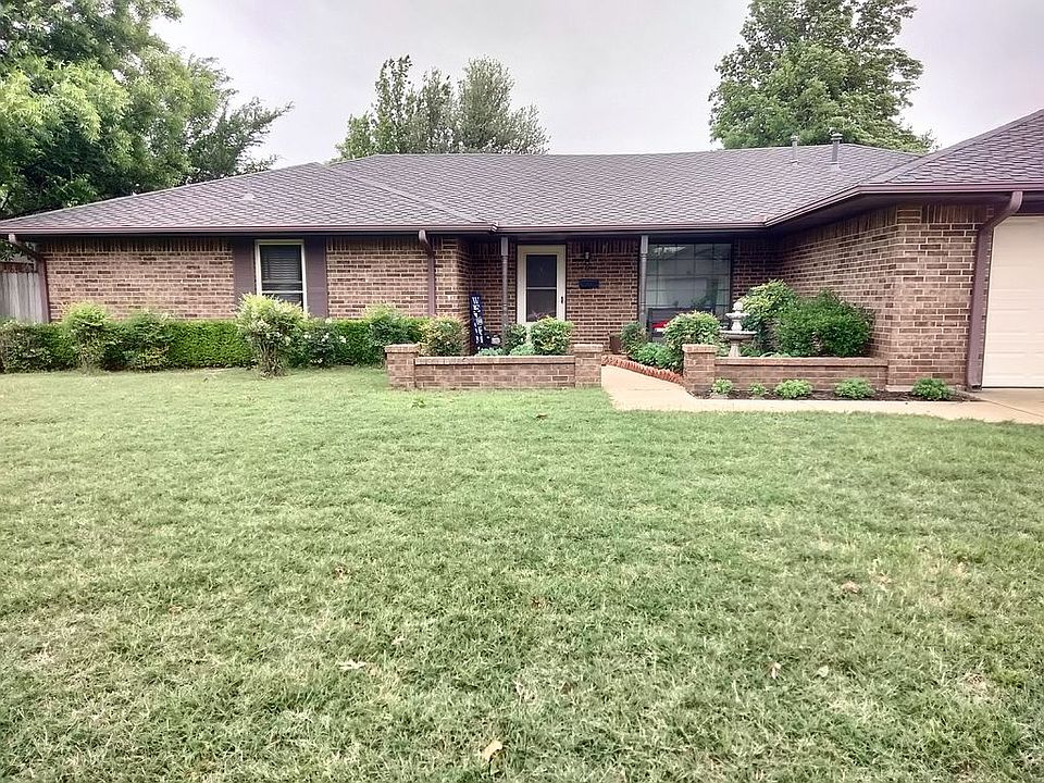 1st image of 7136 NW Birch Pl
