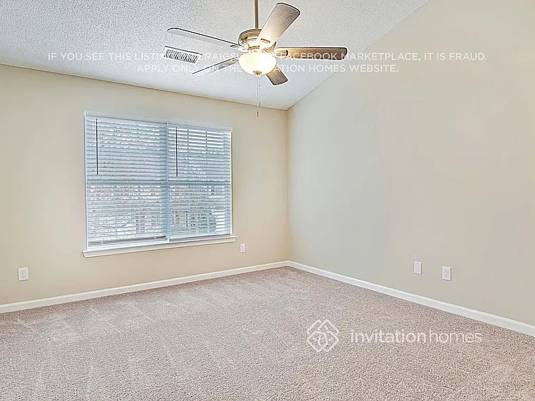 408 Kendall Ln — Photo 17
