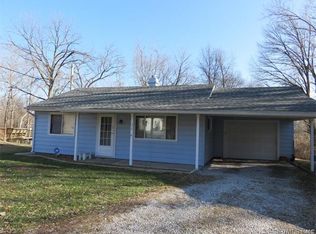 216 Lucinda Dr, Fairview Heights, IL 62208