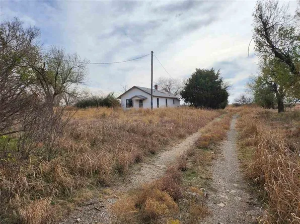 16200 John Wayne, Perry, OK 73077