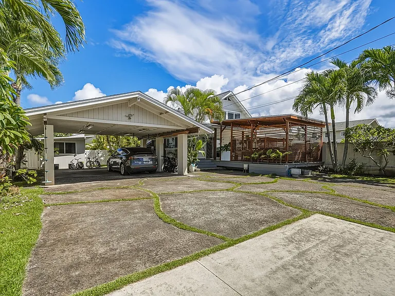 223 Mookua St — Photo 39