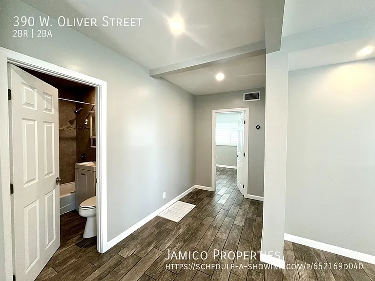 390 W Oliver St — Photo 31