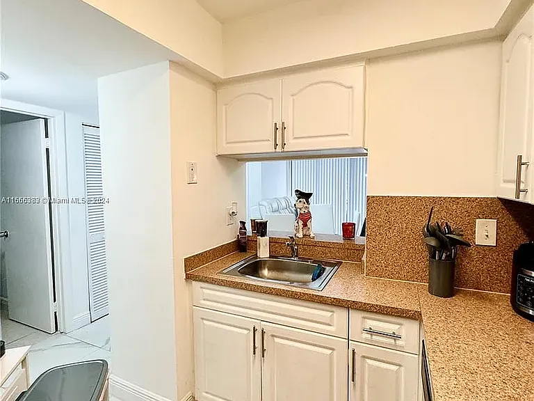 8205 SW 152nd Ave #F-116 — Photo 7