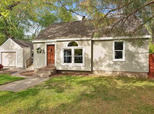 2455 Woodale Dr, Mounds View, MN 55112