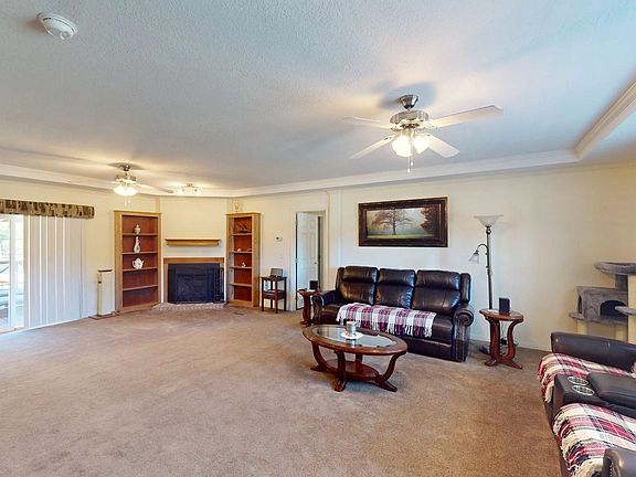 3rd image of 38643 S County Road 212