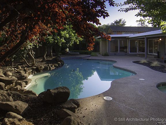 3rd image of 4142 American River Dr