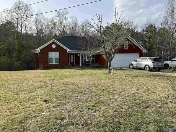 372 Duskin Point Rd, Jasper, AL 35504