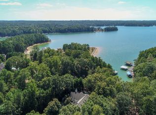 6618 Club View Ct, Flowery Branch, GA 30542