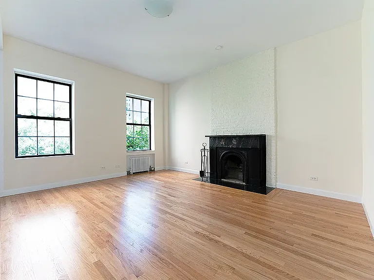 65 Jane St #5A — Photo 1