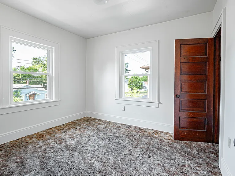 507 Grant Ave — Photo 11