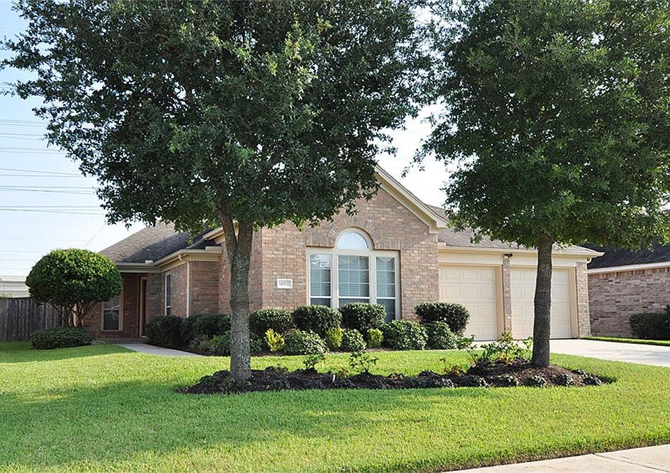 1st image of 14927 Barton Grove Ln