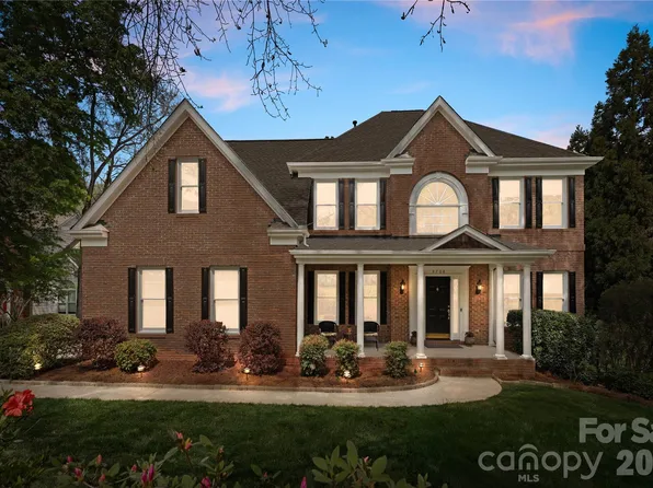 4708 Heatherton Pl, Charlotte, NC 28270