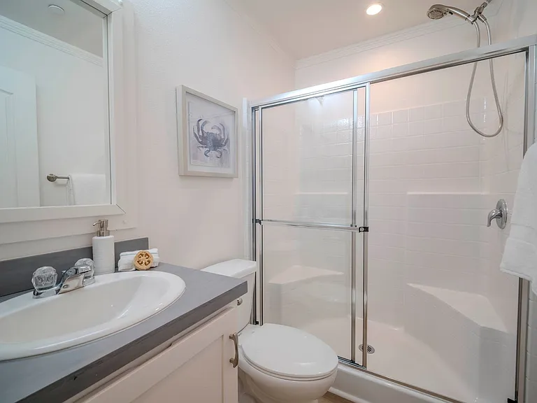331 Avocado St — Photo 6