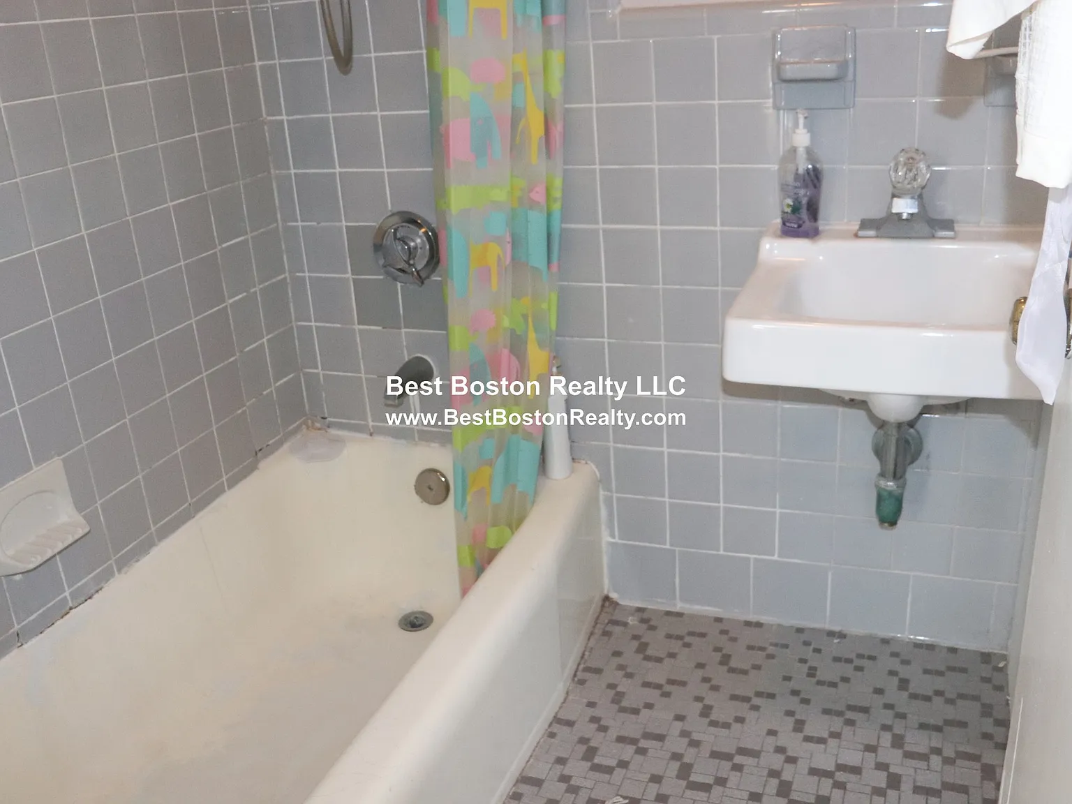 Studio, 1.0 bath, $2,300 — Photo 4