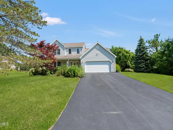 1 Cephalonia Drive, Niskayuna, NY 12309