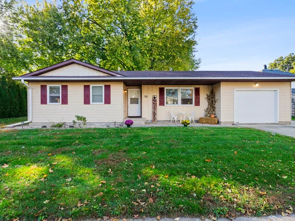 715 2nd Ave, De Witt, IA 52742