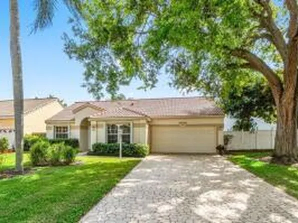 1091 Roble Way, Palm Beach Gardens, FL 33410