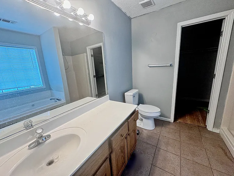 5502 Caribbean Pl — Photo 8