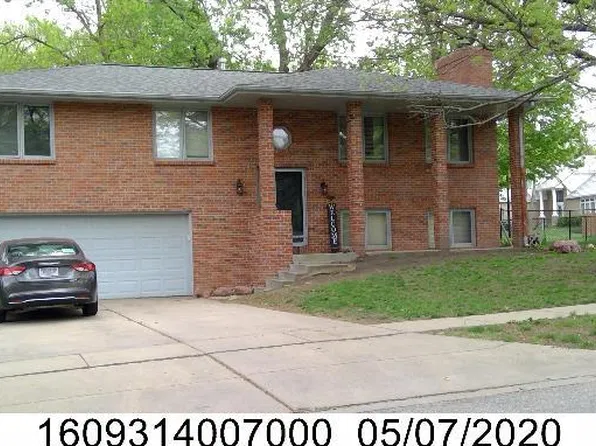 5330 S 61st St, Lincoln, NE 68516
