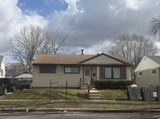 5284 N 82nd Ct, Milwaukee, WI 53218
