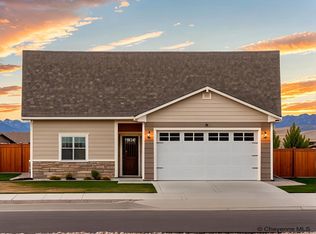 2315 Ledoux Dr, Cheyenne, WY 82007