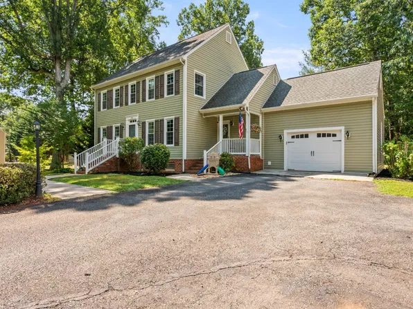109 Britt Pl, Forest, VA 24551
