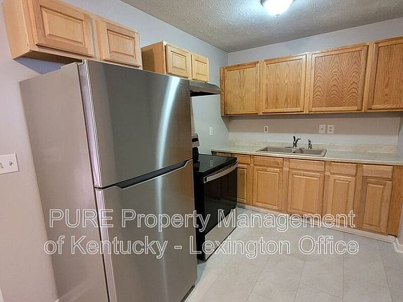 3rd image of 412 Glen Arvin Ave