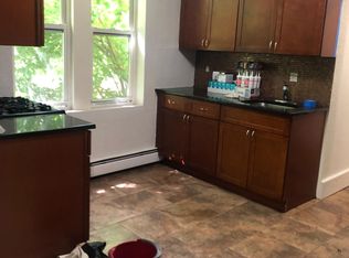 110 Arlington Ave APT 3, Jersey City, NJ 07305