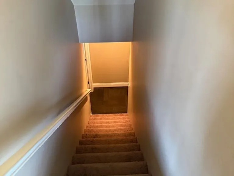 616 Wintergreen Dr — Photo 18