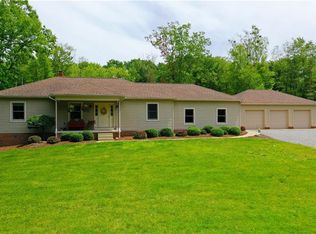 218 Tieline Rd, Grove City, PA 16127