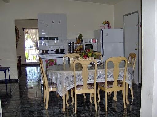 2nd image of 2778 Hermosa St