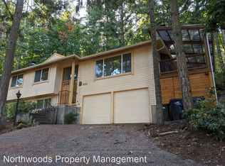 586 Brookside Dr, Eugene, OR 97405