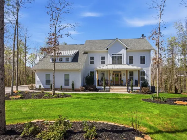 40 Silesian Ct, Pelzer, SC 29669