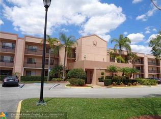 9437 N Belfort Cir, Tamarac, FL 33321