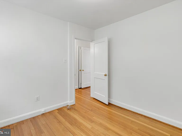 6514 Ivy Hill Dr — Photo 15