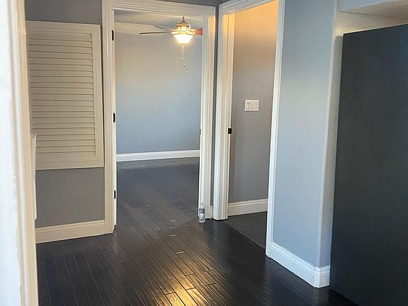 4th image of 2418 28th St