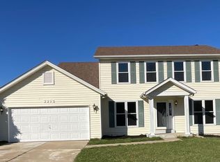 3352 Cottonwood Dr, Saint Charles, MO 63301