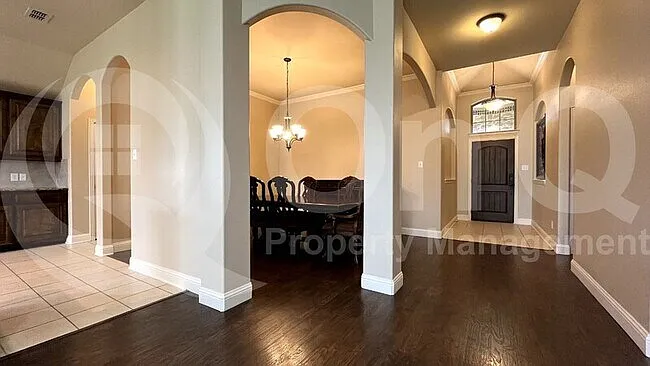 516 Brooke St — Photo 4