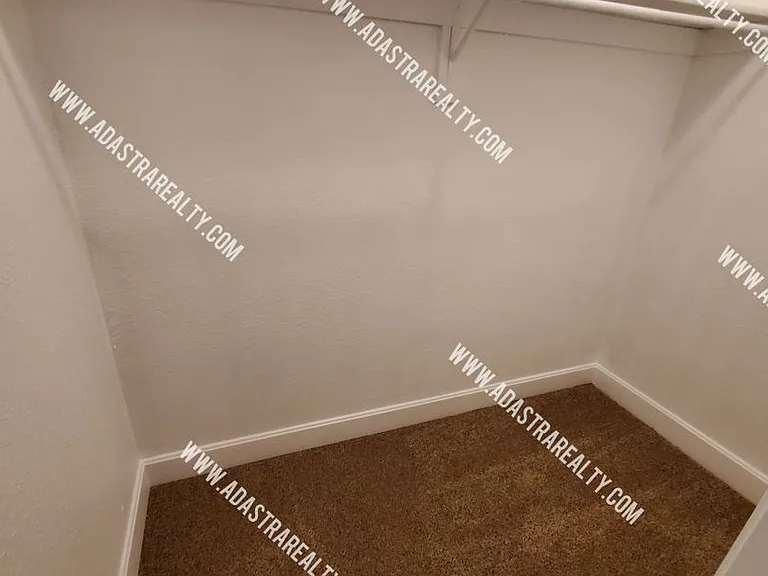 8318 N Spruce Ave — Photo 18