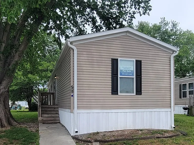 Lecompton MHC — Photo 13