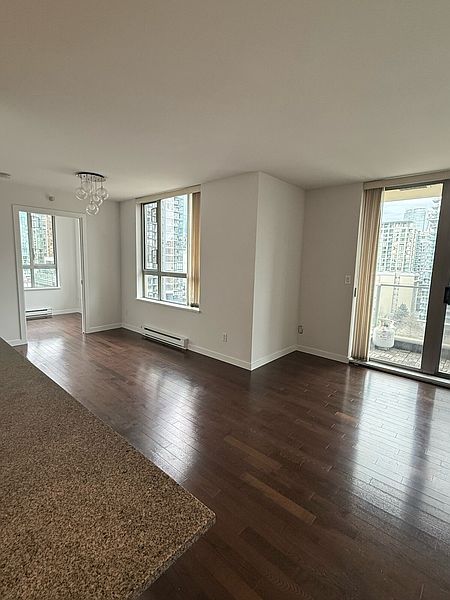 Vancouver Apartment for rent - 1 Bedroom — photo 2