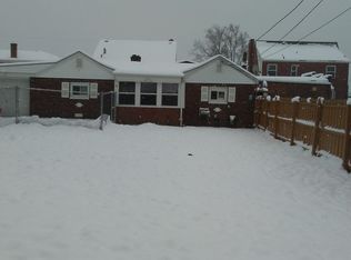 46 May Ave, Mc Kees Rocks, PA 15136