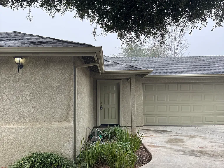 2813 Glow Rd — Photo 1