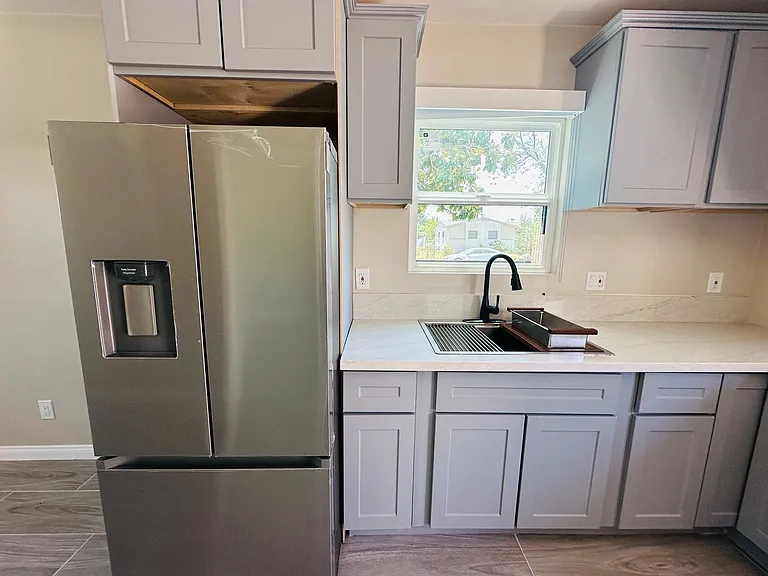 Gorgeous 1BD/1BA all appliances included. Move in ready!! — Photo 6