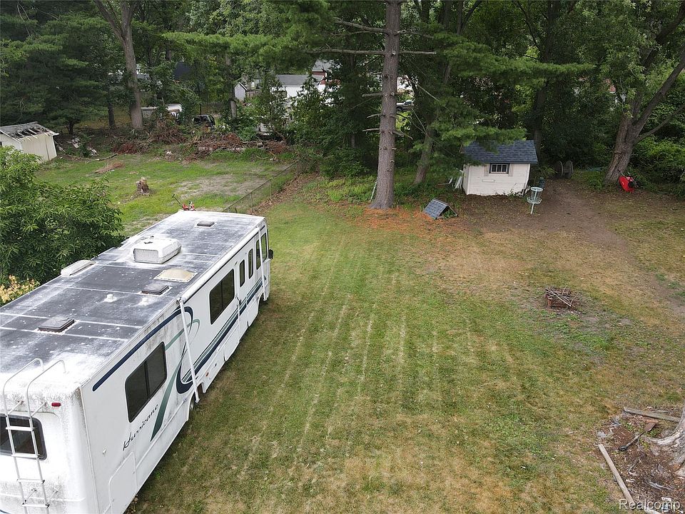 21148 Midway Ave, photo 17