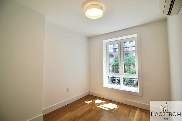 Rented by Hagstrom Management Inc | media 17