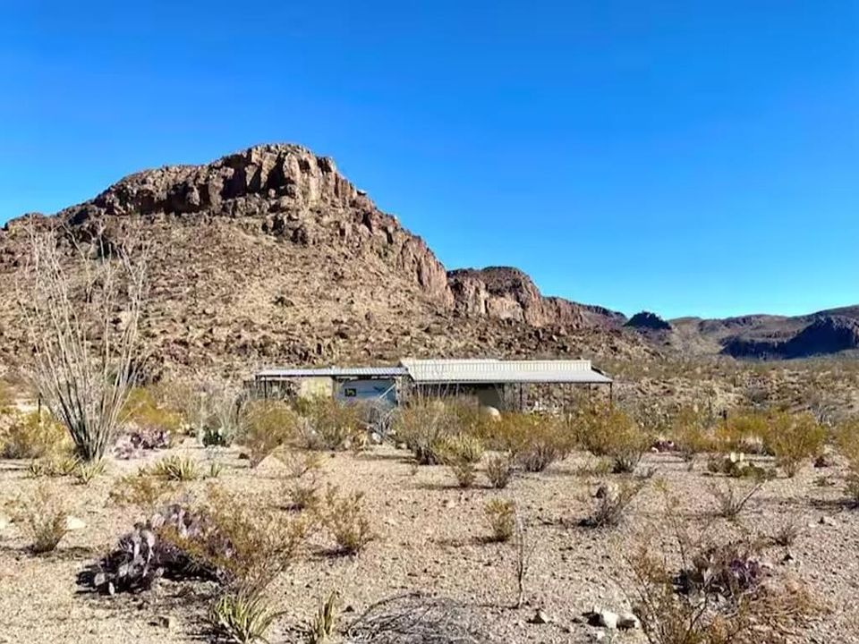 1st image of 122 Dark Canyon Loop