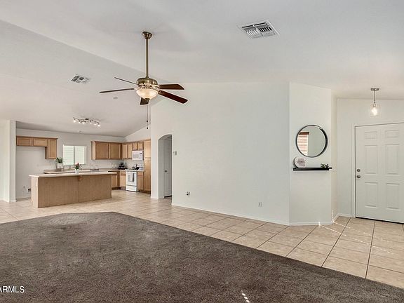 4th image of 1241 E CHRISTOPHER Street