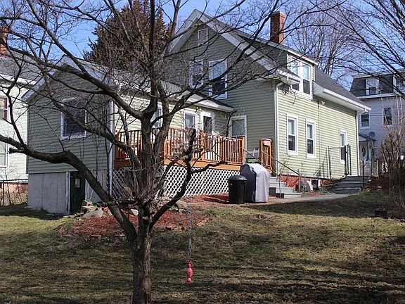 3rd image of 86 Cedar St
