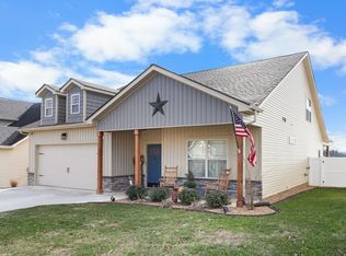 693 Elm St, Clarksville, TN 37040